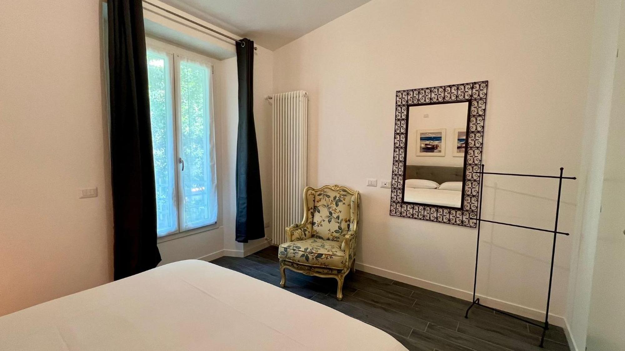 Meschihouse - Liberty 25 Lägenhet Lecco Exteriör bild
