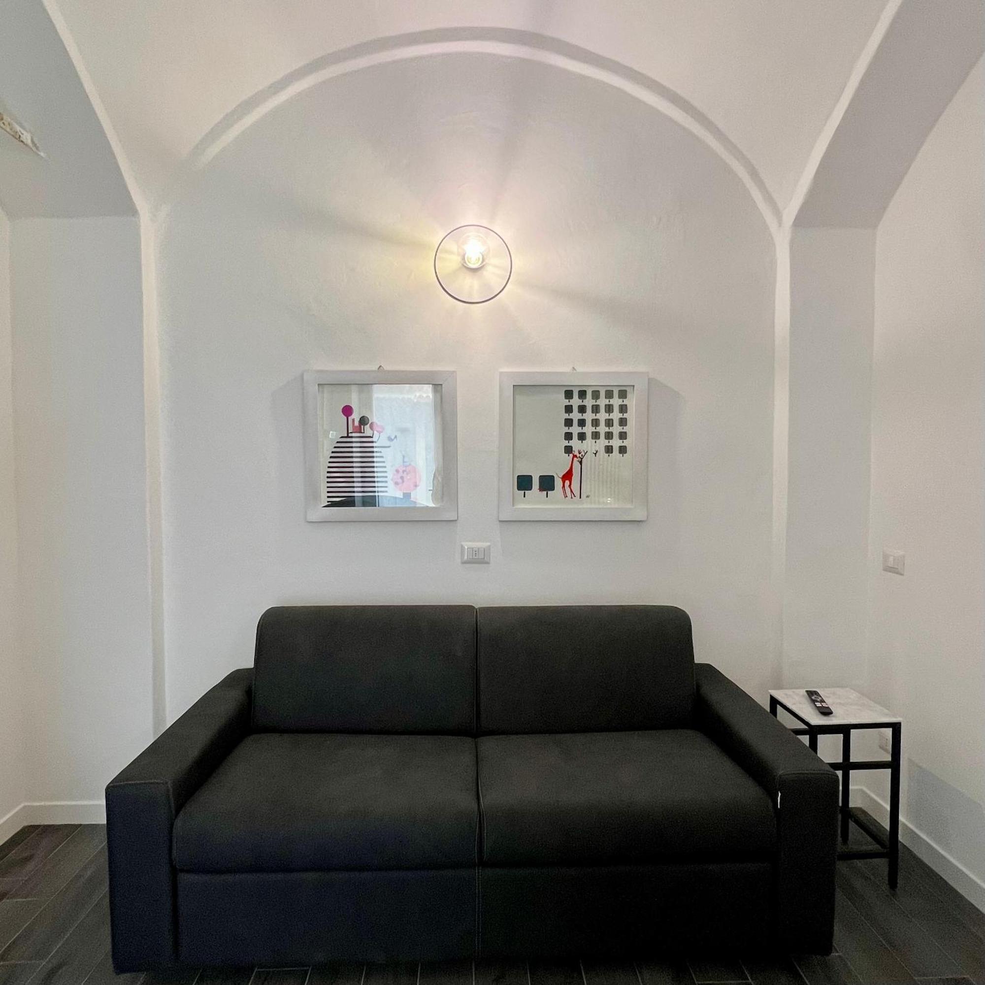 Meschihouse - Liberty 25 Lägenhet Lecco Exteriör bild